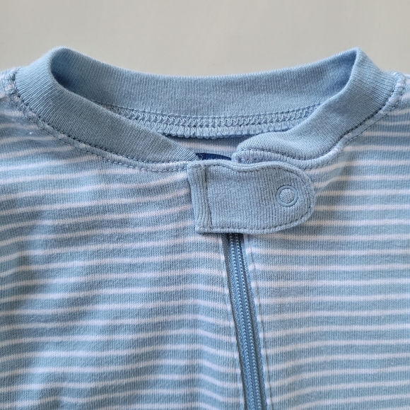 BABY GIFT SET Old Navy footed striped pj's & BABY KISS Towel & Washcloths Blue - Picture 6 of 14